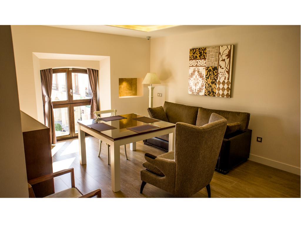 Apartamentos Rondacentro ภายนอก รูปภาพ