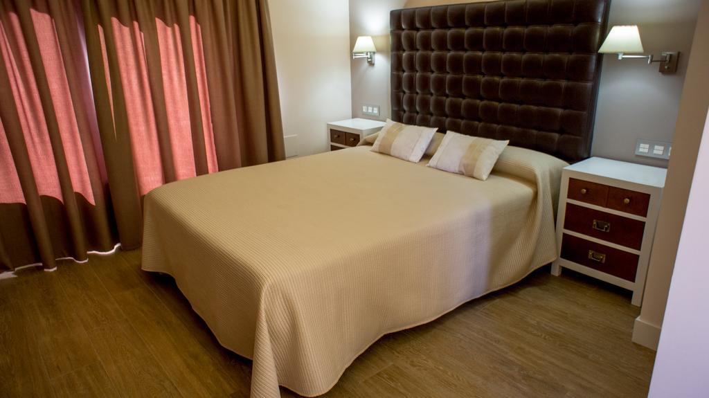 Apartamentos Rondacentro ภายนอก รูปภาพ