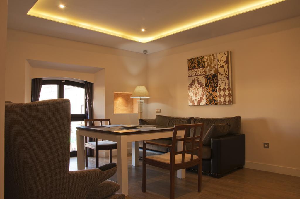 Apartamentos Rondacentro ภายนอก รูปภาพ