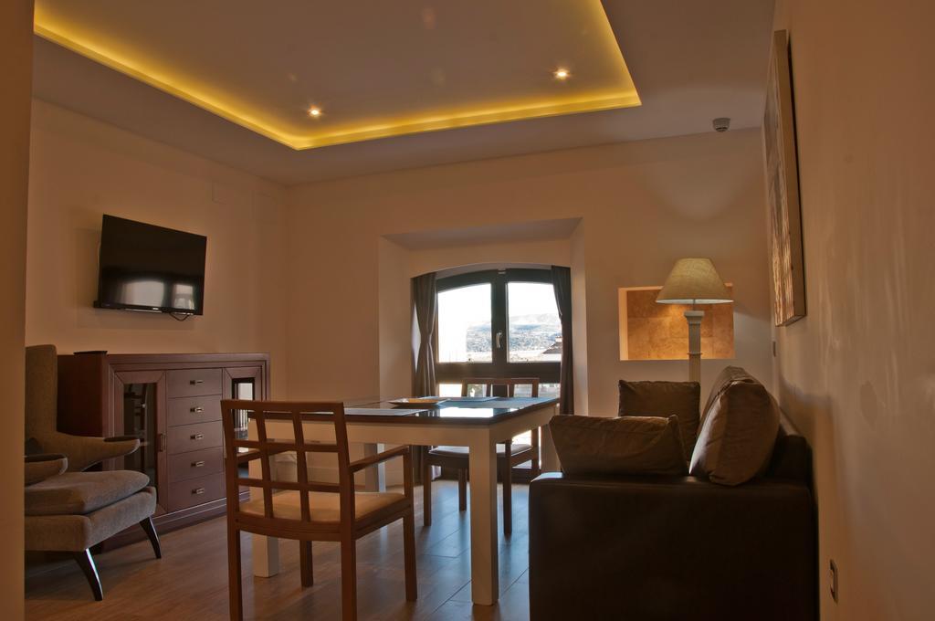 Apartamentos Rondacentro ภายนอก รูปภาพ