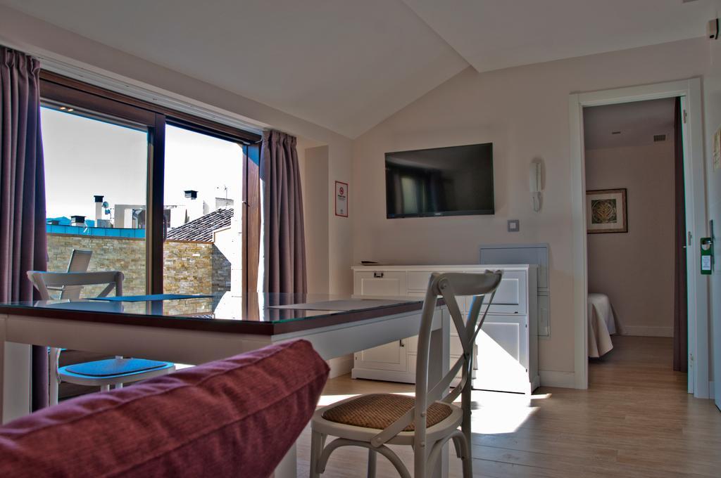 Apartamentos Rondacentro ภายนอก รูปภาพ