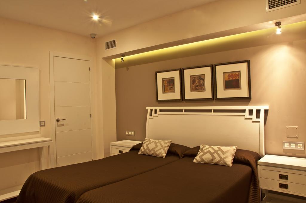 Apartamentos Rondacentro ภายนอก รูปภาพ