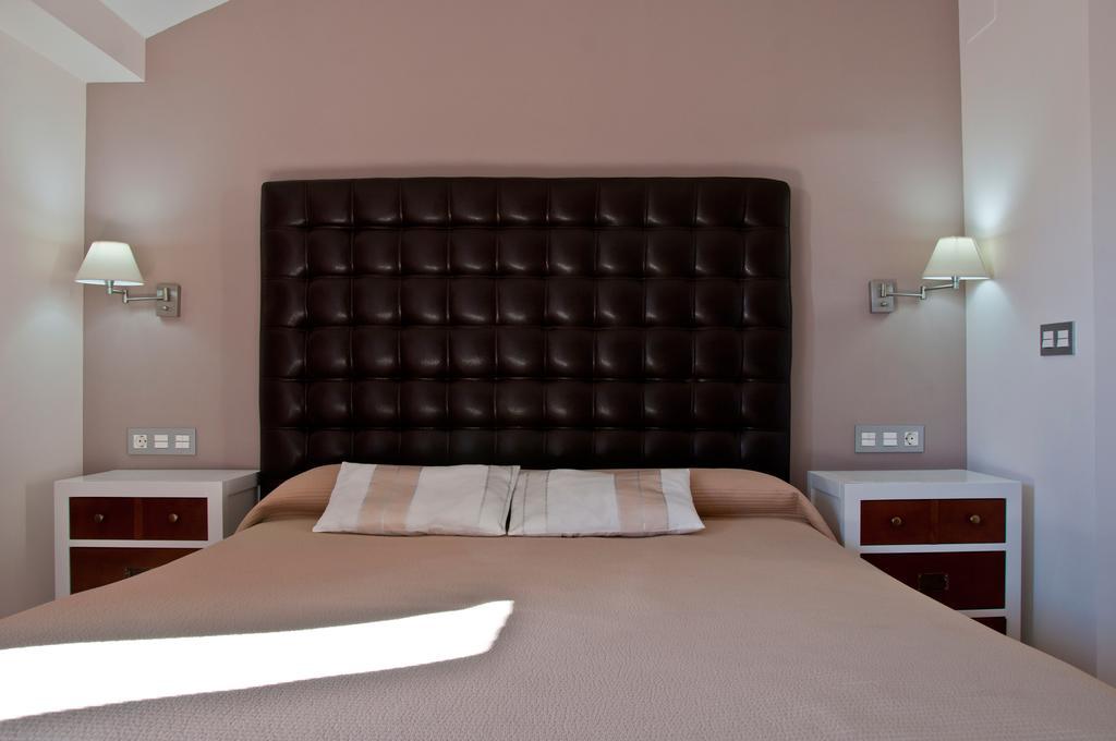 Apartamentos Rondacentro ภายนอก รูปภาพ