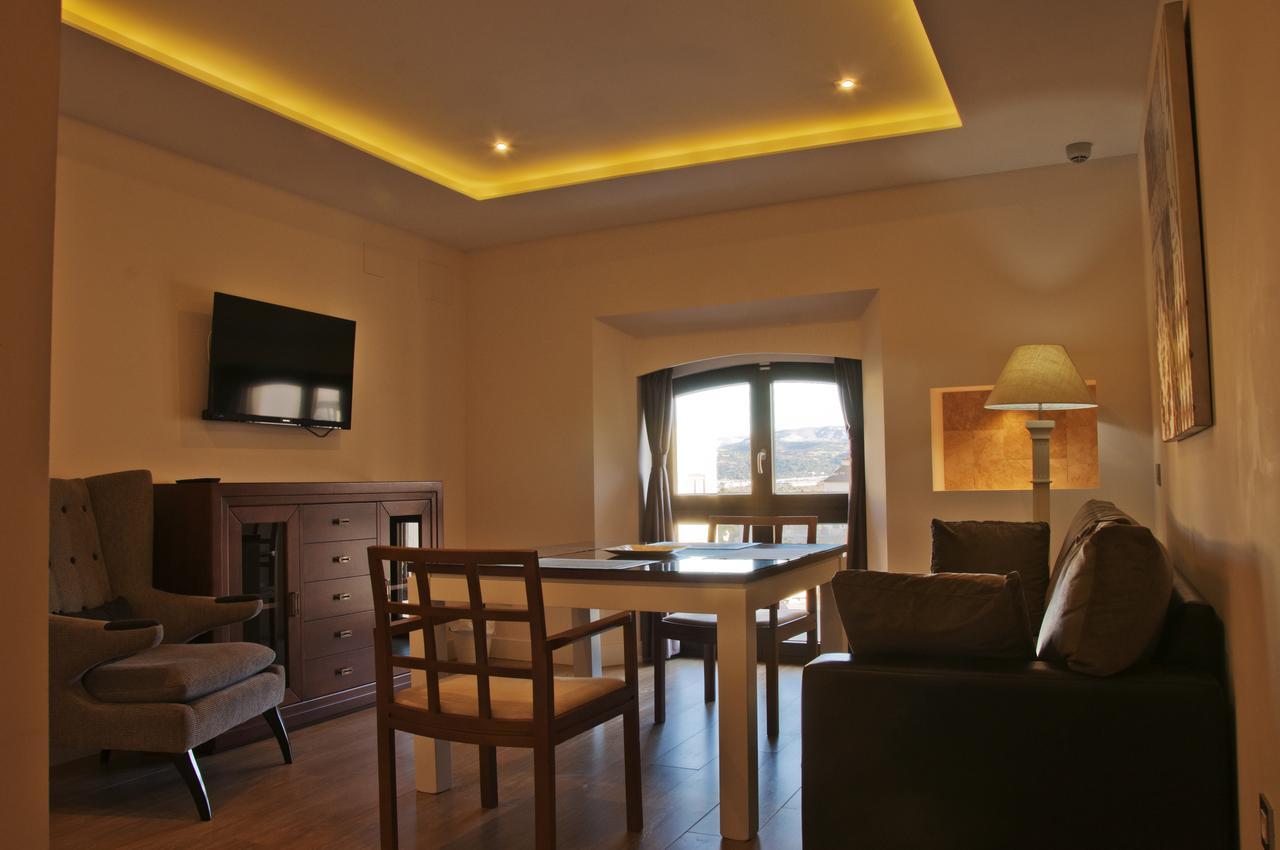 Apartamentos Rondacentro ภายนอก รูปภาพ