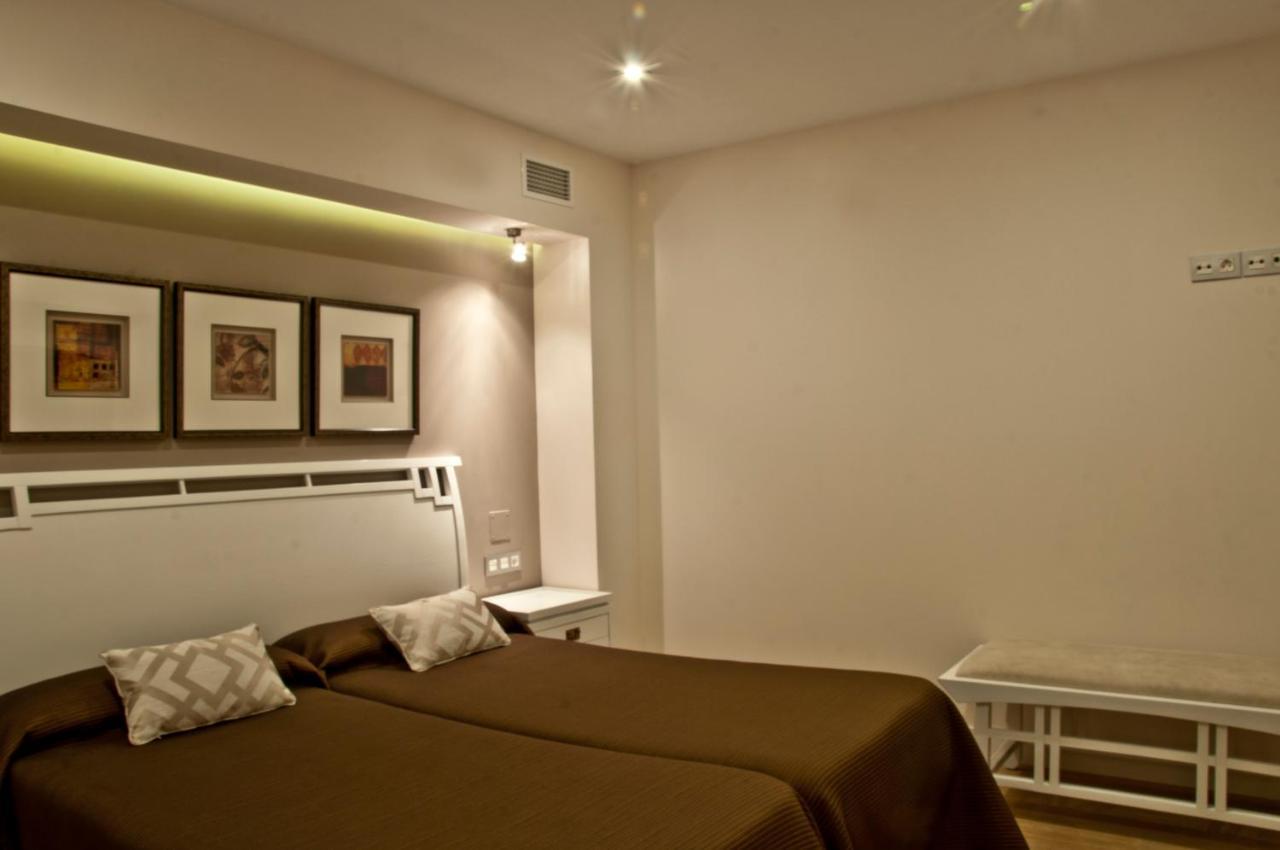 Apartamentos Rondacentro ภายนอก รูปภาพ